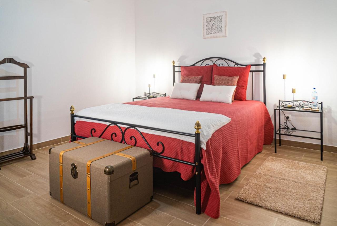 Tapada Do Chafariz Bed & Breakfast Естремос Екстериор снимка